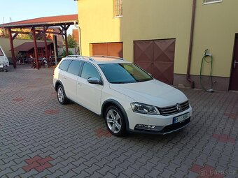 VW Passat B7 Alltrack 2.0 Tdi 103 kW combi - 2