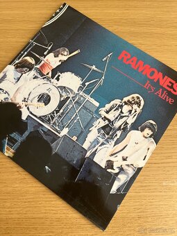 Ramones – It's Alive - 2