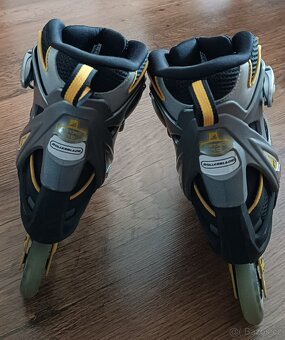 Kolečkové brusle Rollerblade 42 (26,5 cm) + chrániče - 2