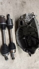 Závodní převodovka Hewland Honda Civic Type-R 8g - 2