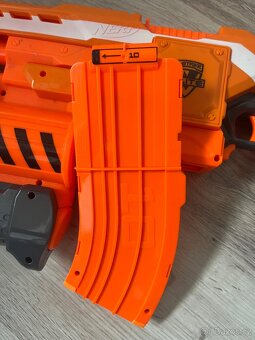 NERF elite - 2
