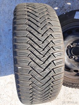 Prodej 4ks zimních pneu 195/55 R15 - 2