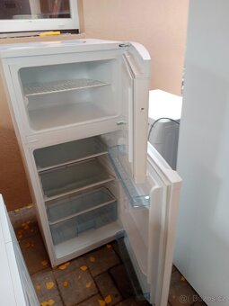 Lednice s mrazakem Beko - 2