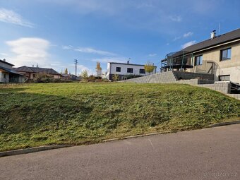 PRODÁM stavební pozemek o výměře 867 Dobšice u Znojma - 2