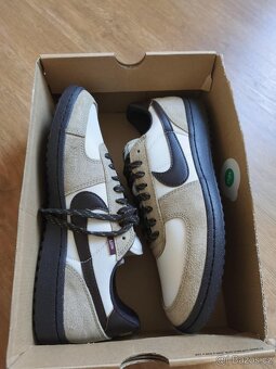 Různé druhy obuvi značky NIKE - úplně nové - 2