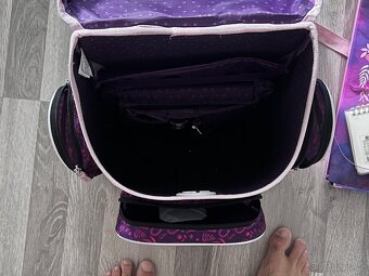 Školní aktovka BAAGL Kůň - 2