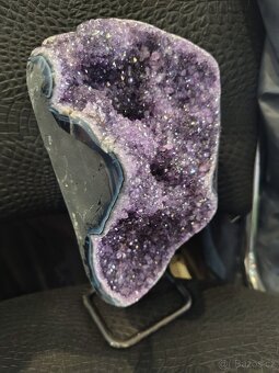 Ametyst na stojánku - 2