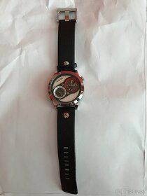 Duální analogové hodinky - 2