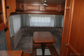 Karavan Wilk 590 Luxus - 2