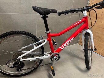 Woom 4 červené 20” - 2