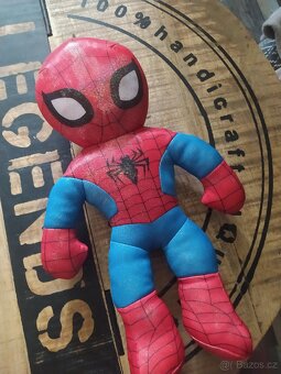 SPIDER-MAN + LÁTKOVÉ TYPI - 2