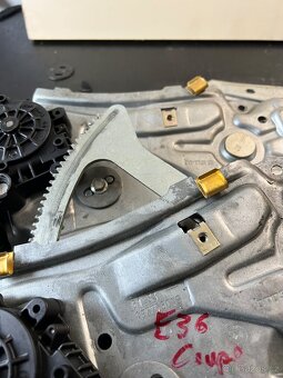 stahovaní oken Bmw E36 Coupe - 2