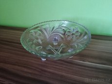 Mísa na třech nožkách - 2