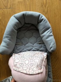 Vložka do kočárku - 2