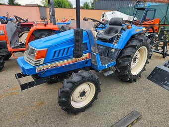 Malotraktor Iseki TU 240 4x4 - 2