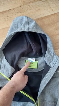 Detska jarni softshellová bunda s nápisem a kapucí - 2