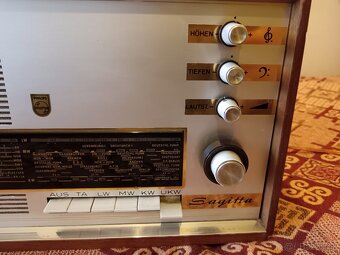 Radio Philips Sagitta B4D53AT - 2