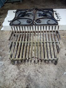 Kovaná dvířka ke krbu a rošt - 2