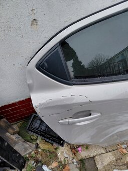 MAZDA 2 od 2014 - 2