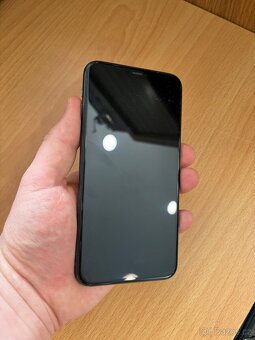Prodám iPhone 11 Pro Max 64GB - 2