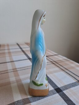 Soška Panna Marie - 2