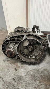 VW, Volkswagen, Transporter, Multivan T5 - 2,5 TDI - 2