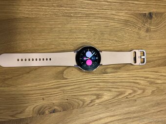 Nabízím samsung Galaxy Watch4 - 2