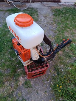 Motorový postřikovač Stihl  SR420 - 2