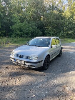 VW Golf 4 1.6 16V - 2