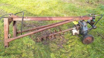 Půdní vrták za traktor - 2