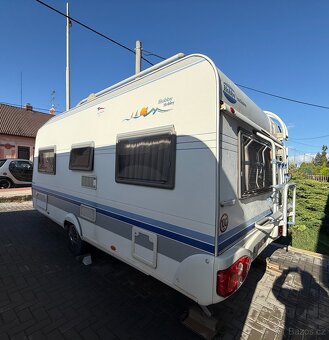 Karavan, obytný přívěs Hobby 495 - 2