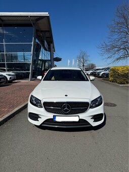 Mercedes E220D-143kw. R.V.2019-AMG - 2