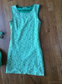 Dámské zelenkavé šaty EMOI vel. 36 a kabelka - 2
