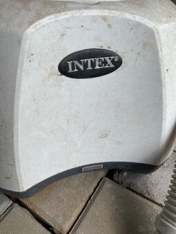 Solinator bazénu intex - 2