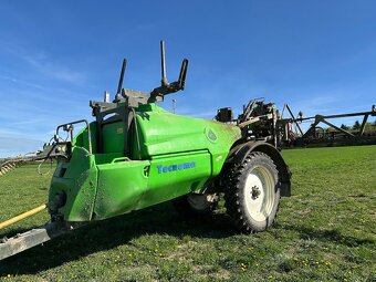 Tažený postřikovač TECNOMA TECNIS 3500/24 - 2