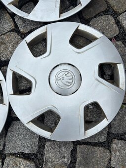 Škoda Poklice kol R15 - 2