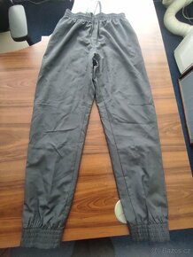 Nové sportovní kalhoty Umbro, vel. S - cena jen 200 Kč - 2
