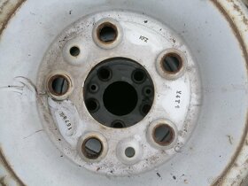 Kolo / Disk + letní pneu 195/70 R15C - 2