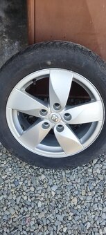 Originál ALU disky Renault 16" 5x114,3 6,5J ET 47 - 2