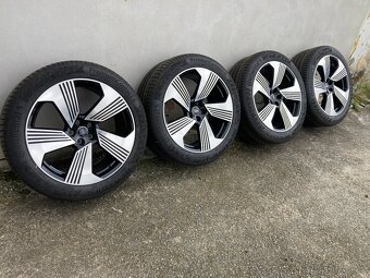 ALU KOLA ORIG.AUDI 265/45R21 H XL CONTINENTAL NOVÉ ET - 36 - 2