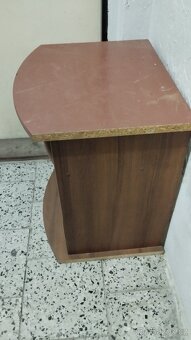 Skříňka pod TV - 2