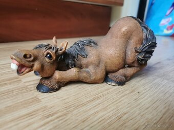 Figurka koně - 2