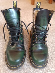 DR. MARTENS - 2