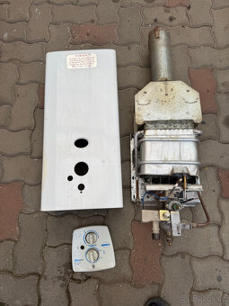 Plynový ohřívač do mobilheimu - 2