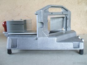 PRINCE CASTLE Tomato Saber mod.943 - profi kráječ rajčat USA - 2