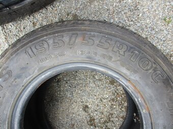 Pneu 195/55 R10 - 2