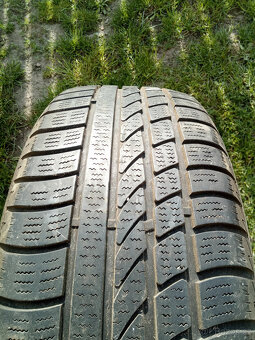 Pneu 205/60R16 92H - 2