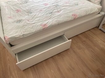 Rám postele Ikea Malm bílá 4 úložné šuplíky - 2