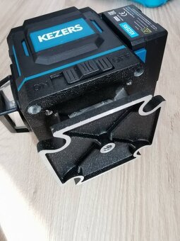 Laserový nivelák s detektorem. Samonivelační laser - 2