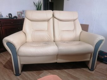 Polohovatelná pohovka pro dva - 2